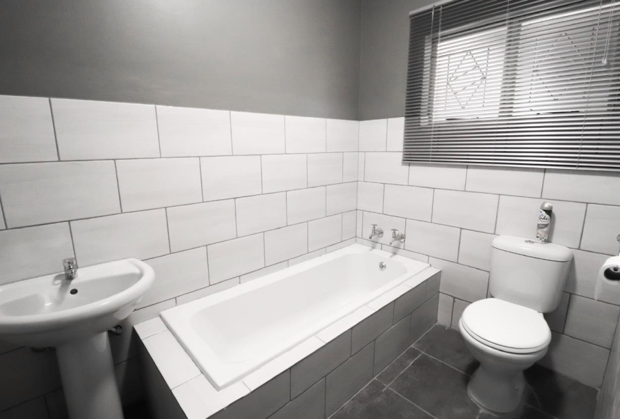 3 Bedroom Property for Sale in Elandsrand North West